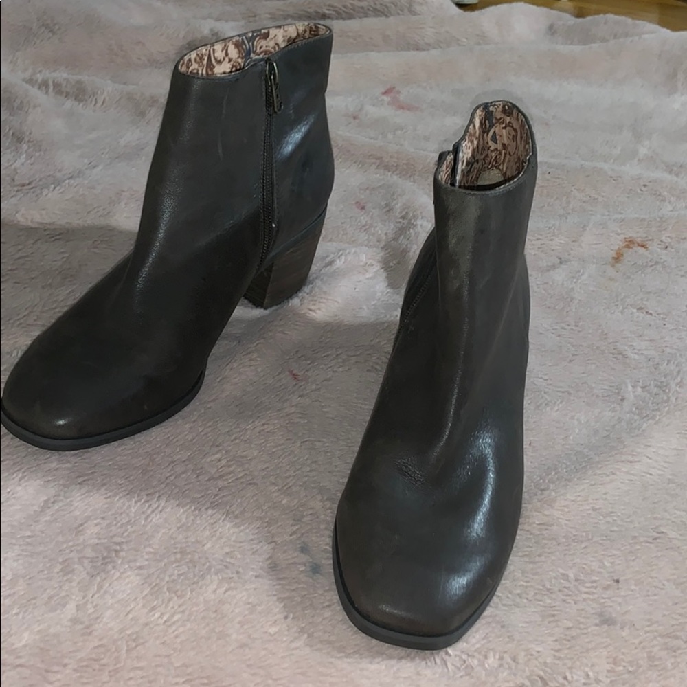 lucky brand boots